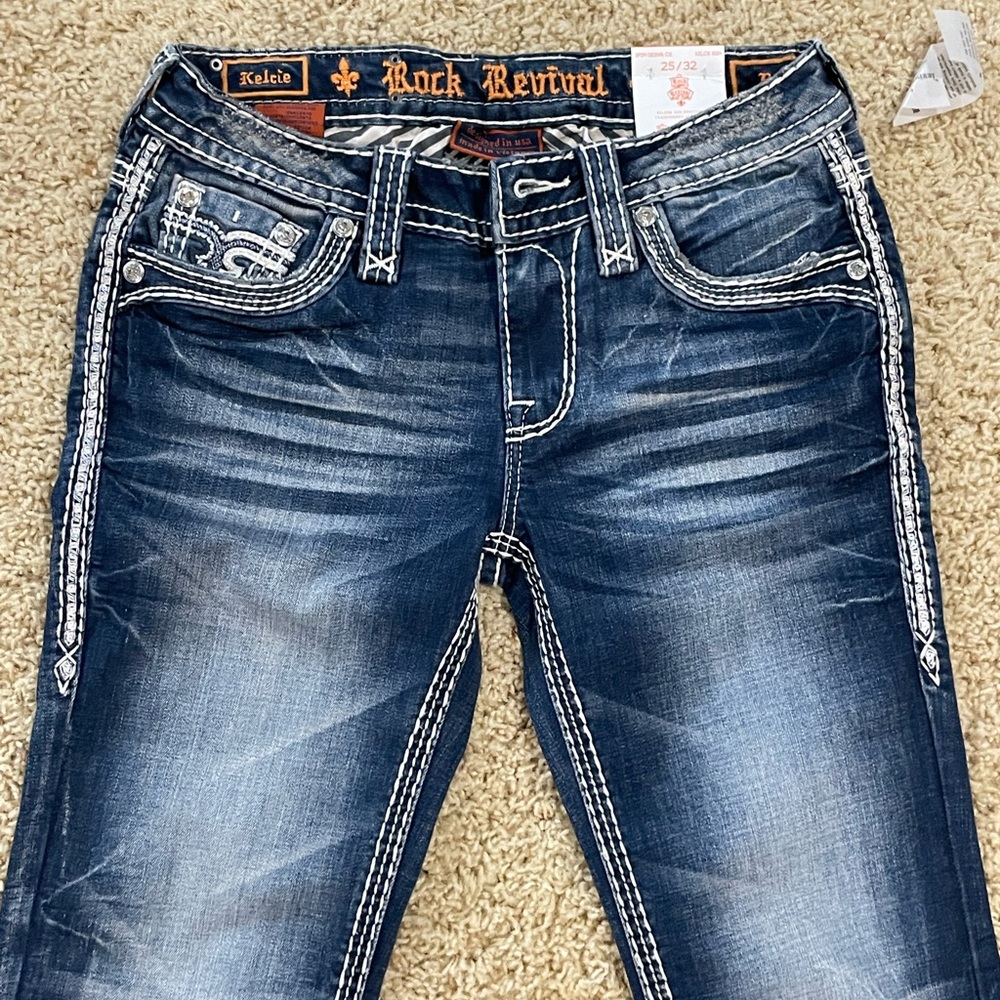 NWT Rock Revival low rise boot cut